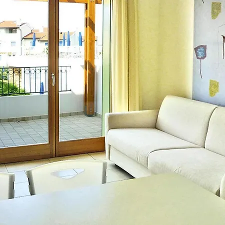 Villaggio A Mare, Lido Altanea アパート カオルレ