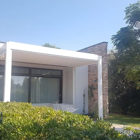Villaggio A Mare, Lido Altanea * カオルレ